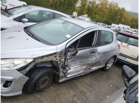Vehicule-PEUGEOT-308%201%20PHASE%201-2009-b4d6188eddfdc6ef1c8c37af5f9deff9abf7e9e731a101ea820e19ce0d7a0620_m.jpg