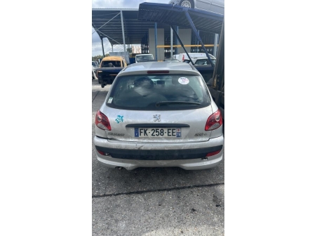 Vehicule-PEUGEOT-206+-2011-214902de54d58c616bc3bd65f41064ac76d6f523f0ec134481047c0ccf90d136_m.jpg
