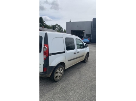 Vehicule-RENAULT-KANGOO%202%20PHASE%201-2008-5656450bbf205f1625aad71076d84d2dcb1d3eb5af031e7e0d26b9ee7871145e_m.jpg