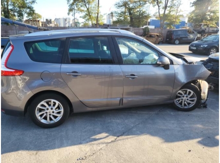Vehicule-RENAULT-GRAND%20SCENIC%203%20PHASE%202-2013-386be7b71500e09604641f0eaf1aabe334c014578568f9ae956aaed157a80347_m.jpg