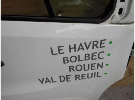 117324145-fbbe8a98-c08e-4c41-a3a4-f2b396ae536a-Piece-117324145-Porte-avant-droit-801003523R-RENAULT-TRAFIC-3-COURT-PHASE-1-16-DCI-16V-TURBO-511d24ccca5c5c00de5ef9ca59bdc490bb899768d71c36152b1f564d36e40401_m.jpg