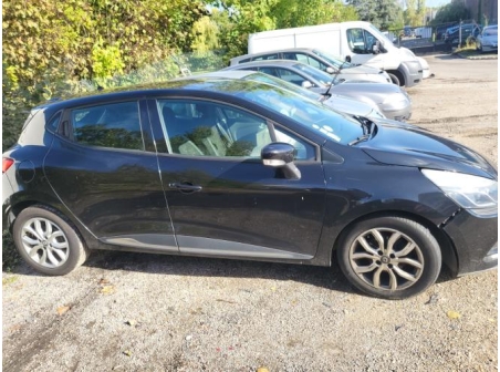 Vehicule-RENAULT-CLIO%204%20PHASE%202-2017-a886370c7c4807e91c40695a943c29d3608651d0928206484cd594748e09a35d_m.jpg