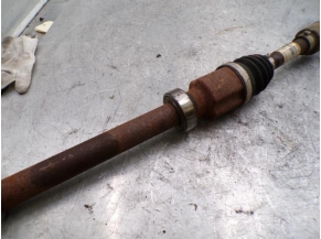 116314320-0b41ca9f-d523-4d12-ad44-4985636a755f-Piece-RENAULT-03a6f8c1f00ca46baaf982988183ab77beb0c5fa65f3494ee980696086c6453d_m.JPG 2