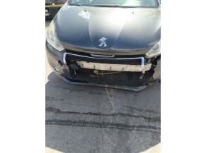 Vehicule-PEUGEOT-208%201%20PHASE%201-2012-a4f53211bf045bb5087ffd029e2e2342f9f95f77a7ad123ee2737f663d6e1a55_m.jpg