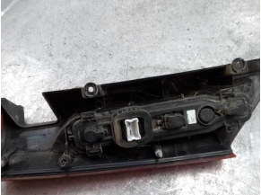 116176623-f3c07d26-4a5d-4c6d-9b36-399218cecfb3-Piece-116176623-Feu-arriere-principal-droit-265506747R-RENAULT-KANGOO-2-PHASE-2-15-DCI-8V-TURBO-ee069f110e70aeb48039a972aa8ab557a36026b8e203e39cd9de8839b9a8d40d_m.jpg 2