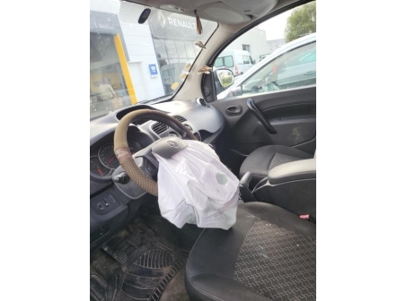 Vehicule-RENAULT-KANGOO%202%20PHASE%202-2013-4bd9d29751357bea606d2785711ee886a619b05eca3e0a7001ff1611c453f868_m.jpg