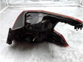 116208122-f83914a8-103d-4a99-bf00-5f7b26e73b50-Piece-116208122-Feu-arriere-principal-gauche-9677817680-PEUGEOT-308-2-PHASE-1-16-HDI-8V-TURBO-fbeaa65138726389c0e575d4bfc1878f12902c2863a5ad176604c2ab192dc9c1_m.jpg 2