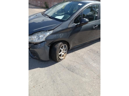 Vehicule-PEUGEOT-208%201%20PHASE%201-2012-13d1c11eb0f19a409be80c7b95cab6408738c6a375f2227fbddf1982344c67ed_m.jpg