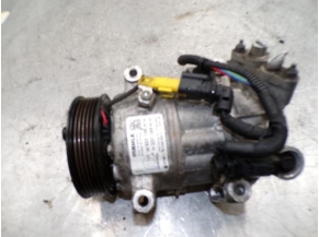 116134257-e76125a7-f5cc-4055-960d-3586f03b8e05-Piece-CITROEN-03461271467d7acb0ccd5d10ba504e41a379063d3afb5f8b2c73d12b098f86ee_m.JPG 2