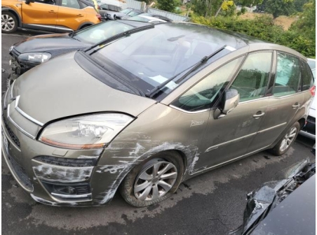 Vehicule-CITROEN-C4%20PICASSO%201-2010-e973e0999adf9d6345c8dfe4f154059799de7e0683e358278664dd6ce01c386a_m.jpg