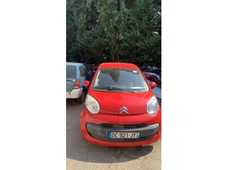 Vehicule-CITROEN-C1%201%20PHASE%201-2006-c75740c599372a4ec9292007e68c7eb5f81edbbf47df1a2d12a5da9a26766fb4_m.jpg
