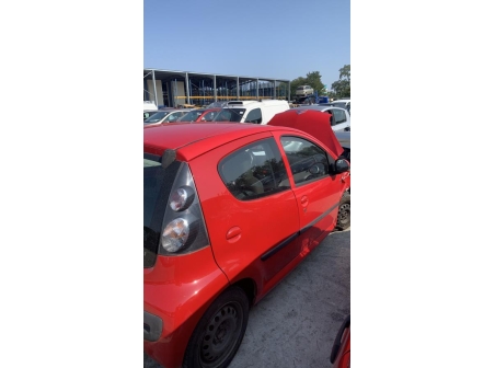Vehicule-CITROEN-C1%201%20PHASE%201-2006-0bd48c7506184744f0a843baba773059a1163b6cdf0f91a631f3b655f7e21b07_m.jpg