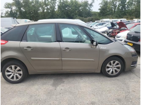 Vehicule-CITROEN-C4%20PICASSO%201-2010-4f8343f456985cb54b7068a08b335d3bd5f1f6761f0aff1a7b342efb1de15e4c_m.jpg