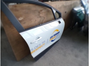 115689341-b5df7016-f0cd-469e-b51c-06d0e6e071ad-Piece-RENAULT-b34b8db63606bb4749468271258bc71a7dd77db9df0006b524ce7ea4ee940811_m.JPG 2