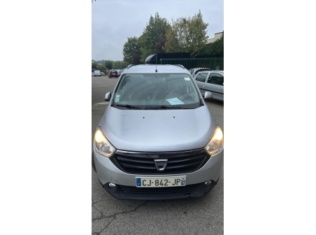 Vehicule-DACIA-LODGY%20PHASE%201-2012-555b6c49810c2bc0df1493cc334107c396252400babd57e5794087e2f5209652_m.jpg