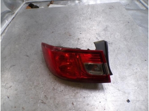 115609245-13fc5f5c-27dc-48e8-9fd2-0bb79d44577a-Piece-Feu-arriere-principal-gauche-RENAULT-CLIO-4-PHASE-1-15-DCI-8V-TURBO-7171c63dc08e0c38d9f12684999c3355a447aaab5dc72e4018cd53c705a96fac_m.JPG