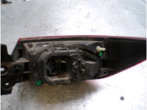 115609245-13fc5f5c-27dc-48e8-9fd2-0bb79d44577a-Piece-Feu-arriere-principal-gauche-RENAULT-CLIO-4-PHASE-1-15-DCI-8V-TURBO-7171c63dc08e0c38d9f12684999c3355a447aaab5dc72e4018cd53c705a96fac_m.JPG 2