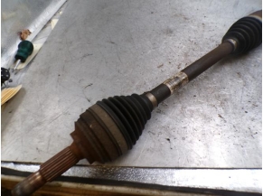 115610727-410ad7a6-0f8f-49b6-a779-579b65da9e46-Piece-RENAULT-3f0e2205ed8eb75a983c2f438714bd577a37afc870bdd6a525a12026cd0f0f1a_m.JPG 2