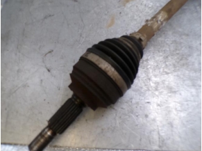 115618883-e8ba3dee-8da6-4f01-bc4b-f9ae12bd7e4e-Piece-RENAULT-e776e7517de7c5f97ac858c9a863ca93de334b3f20fb936f206a3f6ce02a79b3_m.JPG 2