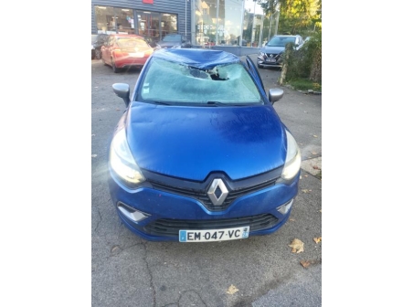Vehicule-RENAULT-CLIO%204%20PHASE%202-2016-77b983a217930d275af2f599270210955465ff0b3a057dd35bdd3e066a9c97cc_m.jpg