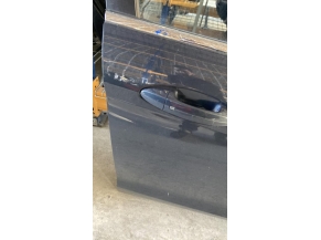 115225444-8024317a-69b1-4cb7-b052-79342ffb13fd-Piece-Porte-avant-droit-1806114-FORD-FIESTA-6-PHASE-1-bedaaa98d478397ca1e71e37fc4d696b0878df6598704f688f6f4fcc4de8fff6_m.jpg 2