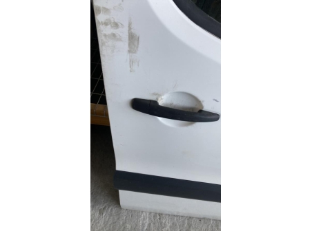 115353658-90427ea2-c852-4f8a-b91a-66cadc71cb2c-Piece-Porte-avant-droit-9004Z6-PEUGEOT-PARTNER-2-PHASE-2-327bd11c9e885117cc98836e04ebfee33801f597e1eacdf2fd4af0caa65cc953_m.jpg