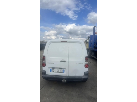 Vehicule-PEUGEOT-PARTNER%202%20PHASE%202-2014-57cbc36ff2414954be78ca8363ece5c4459ef9ff3e2dccd29146c81e69620d10_m.jpg