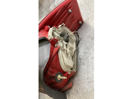 115080356-657290fb-f86e-4222-b06f-73d3cf8544b5-Piece-Feu-arriere-principal-gauche-feux-8P0945095-AUDI-A3-2-PHASE-1-bc6a660964b1d24a9fa9a93782d1bba88feb9055d70925f996bc7d664c048b70_m.jpg
