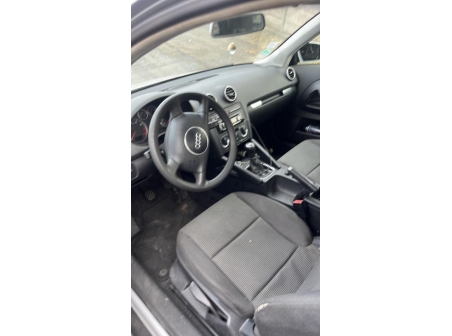 Vehicule-AUDI-A3%202%20PHASE%201-2005-34e940b562ed71fadc004cfa10257e674c4fc59e6fa6eb2b975f7074165d3e56_m.jpg