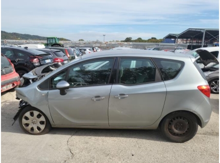 Vehicule-OPEL-MERIVA%20B%20PHASE%201-2012-ea0c47220756e7ebe856adba3119bae2d8f0bbf07f8395fc7e46097df0426438_m.jpg
