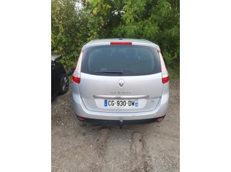 Vehicule-RENAULT-SCENIC%203%20PHASE%202-2012-71d460b9d42b61a9055566731c37e7b726f543b1ff1f05506cb0870202f84222_m.jpg