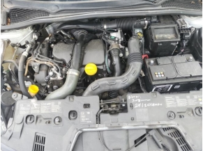 Vehicule-RENAULT-CLIO%204%20PHASE%201-2015-1e191c260dbf1c04b2c9977dcb11adc24bb46e2d6b54bebf3010112d4102ca36_m.jpg 2