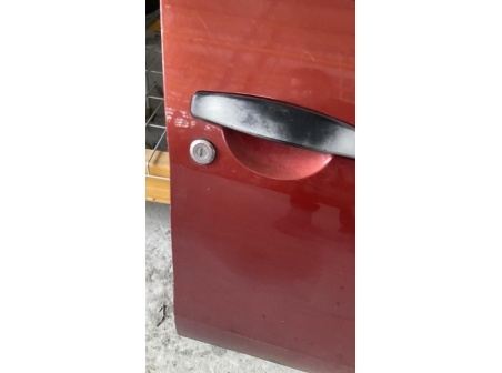 115059910-1b59a2e5-1538-4307-ae72-16cb7a7c2125-Piece-Porte-avant-droit-801007358R-DACIA-SANDERO-1-5b144a7cf856e1e45a55cfb74f9b32493cb2b5bd62ba18dca078324ee87cd14a_m.jpg