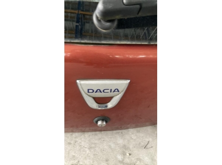 115060455-eb0d20ac-3162-4b29-9b56-9c1ccfbf8296-Hayon-arriere-901006269R-DACIA-SANDERO-1-d211420044dc3937410568b4dd8e206a809d22418331b9dfa50a6c4e8a7c7230_m.jpg