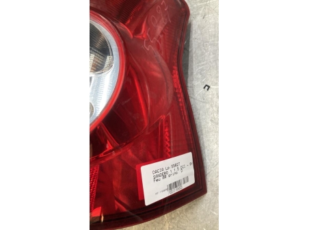 115060525-bb0f4be1-ab49-40c7-8254-89f169dfd0cd-Piece-Feu-arriere-principal-droit-feux-8200734824-DACIA-SANDERO-1-131b55de7651809789d113fd631c658a2bb9661eaa52231ca500bf4a9ad8d0bf_m.jpg