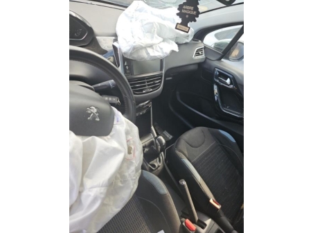 Vehicule-PEUGEOT-208%201%20PHASE%201-2015-19939374c91d764ea4adbdd27fca36170c47db41ba30396ad421d142d506063e_m.jpg