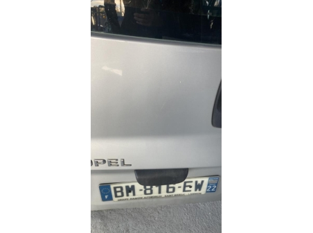 114884224-ab95bf5b-e3c8-430b-9031-3bbea5d80e24-Piece-Porte-de-coffre-gauche-91159992-OPEL-VIVARO-1-PHASE-2-e3bdb8d4f7429ef97c3e3d0149ffb3e45e63ebd47adf7737298673573da60acc_m.jpg