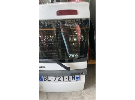114888365-50f194f8-25de-4e91-8640-6da801ed988b-Piece-Porte-de-coffre-gauche-6001548841-DACIA-LOGAN-MCV-1-PHASE-2-BREAK-9903adaa0613c1a5fa49ba733465b37c1c8ce4280d3bce5286f84569b3990b7d_m.jpg
