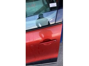 114906600-a8bb471c-a170-4e4c-9604-1e72934f6999-Piece-Porte-avant-gauche-801017896R-RENAULT-CLIO-4-PHASE-1-40c13de87cadd55fd35996f8fe2746298428d68dfc5258d9b4be66ee621af916_m.jpg 2