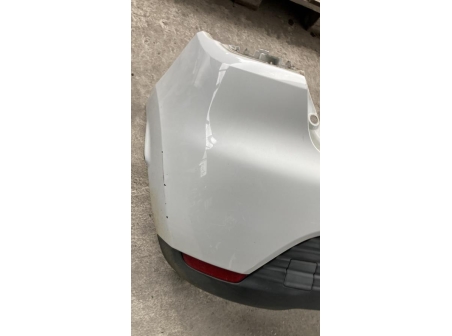 114955058-f71d83db-b4e5-47b6-b434-e5e874542b66-Piece-Pare-choc-arriere-RENAULT-CLIO-4-PHASE-1-451e57cc43e7541f60dc9beabca76e43c497f510e31301383106547be94b2da6_m.jpg