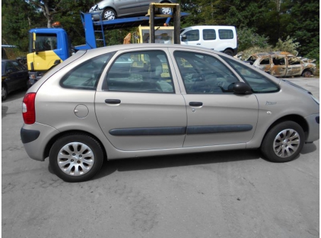 Vehicule-CITROEN-XSARA-PICASSO-PHASE-2-1-6-2005-14bde11c49aff4b2b98a13ed0d8a1044ef9aec378273acd69c7f61128687a6a8.JPG