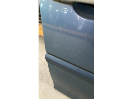 114664311-7a17e4af-414e-4983-a850-9925ac5b2df5-Piece-Porte-avant-droit-7751479113-RENAULT-CLIO-3-PHASE-2-BREAK-722e9c04cfb531c4611bcbb74adc71a9eb8120718a33d4dfcf55cfe50165e646_m.jpg