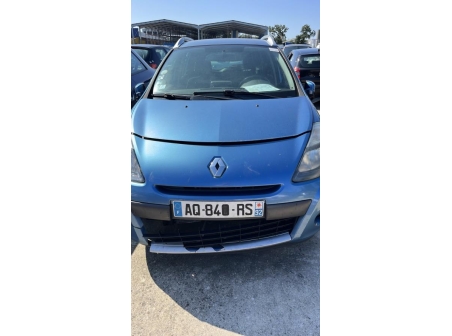 Vehicule-RENAULT-CLIO%203%20PHASE%202%20BREAK-2010-75e08a769db6d53f74748f194587c889b8c1487195c5508f8eaf094540e7740b_m.jpg