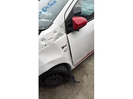 Vehicule-TOYOTA-AYGO%202%20PHASE%202-2020-aff956d284edd0e4ada34c524227b5ee1748d0ca7aaaddd25327f7f99fbd328a_o.jpg
