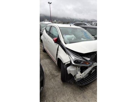 Vehicule-TOYOTA-AYGO%202%20PHASE%202-2020-5f8c5e7a71fbd4d69666065272e5dea963cdd34a494e96f2dd1a00da486c19ef_o.jpg