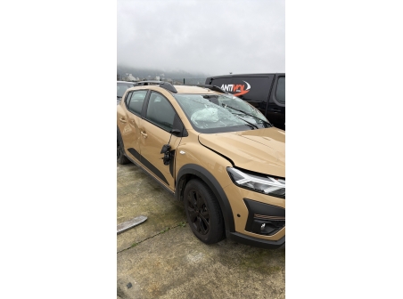 Vehicule-DACIA-SANDERO%203%20STEPWAY-2024-7576a48e3ab8b8abf56e890c3e08ab3d02dce920911b74b2b124f3af9be4d524_o.jpg