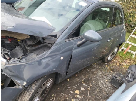 Vehicule-FIAT-500%202%20PHASE%201-2010-c08636f49c5d1110d6d889a6c036ba7f6decb9056909cefccf432af5a55e7ae6_m.jpg