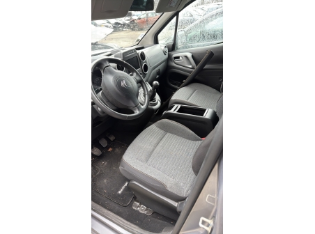 Vehicule-CITROEN-BERLINGO%202%20PHASE%203-2017-f18647aa334c1fe339f28637f3a9f56cd5d7102e520b8e51bcb2e6d6689f8d0e_o.jpg