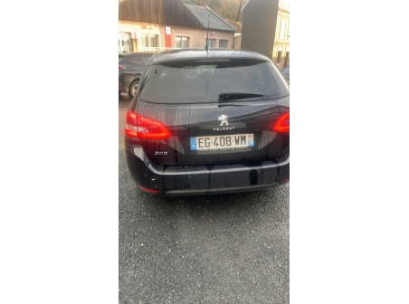 Vehicule-PEUGEOT-308%202%20SW%20PHASE%201%20BREAK-2016-95a928d5c39f65a0e26deb1753c328180e3f8105d7ce4bc5d9b871acd0488ae7_o.jpg