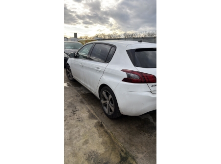 Vehicule-PEUGEOT-308%202%20PHASE%202-2020-4d72df7a935136a59729d1a228e4641a62ea04f143566f5f111ae19188327c1f_o.jpg